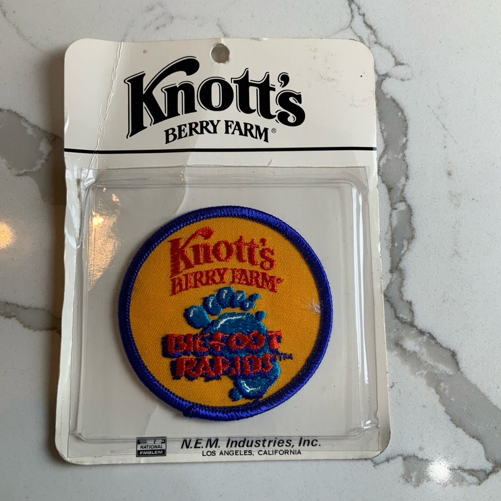 Vintage 80s Knott's Berry Farm Bigfoot Rapids Embroidered Patch - New Old Stock
